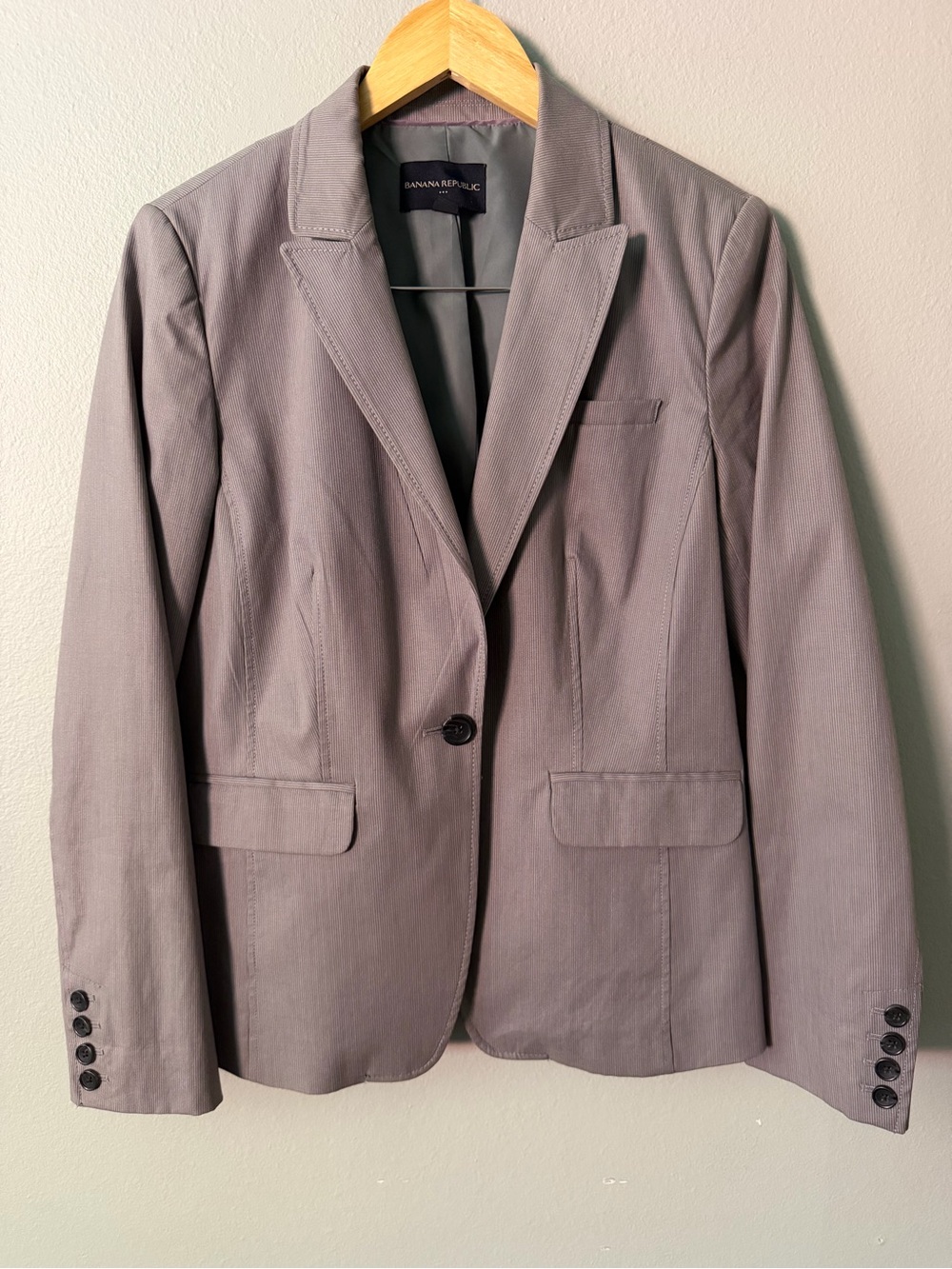 Banana Republic Gray Pinstripe One Button Blazer Jacket Women’s Size 8